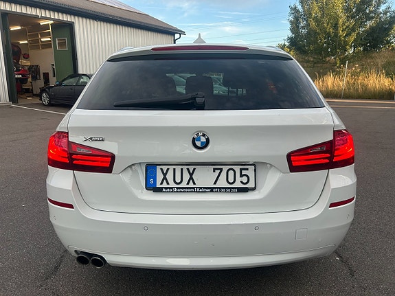 BMW 520d 4 of 16