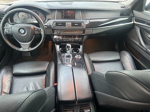 BMW 520d 11 of 16