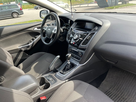 Ford Focus 6 of 10