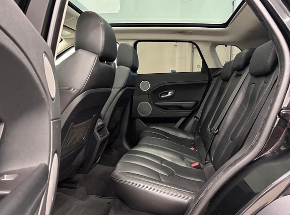 Land Rover Range Rover Evoque 14 of 15