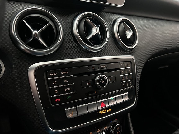 Mercedes-Benz A180 23 of 30