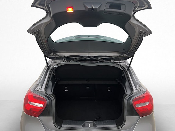 Mercedes-Benz A180 28 of 30