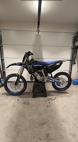 Yamaha Yz 125 2 of 6