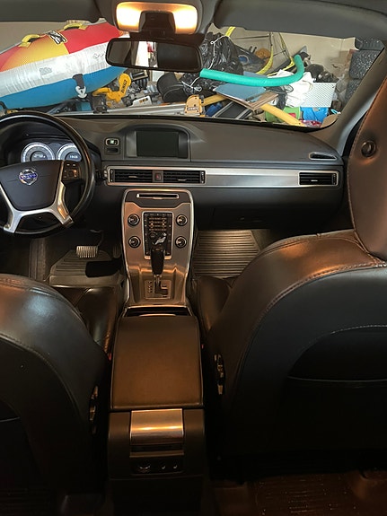 Volvo V70 5 of 6