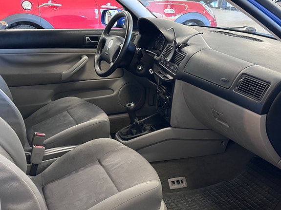 Volkswagen Golf I 12 of 16