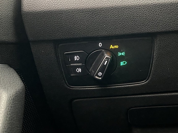 Volkswagen Passat Alltrack 27 of 30