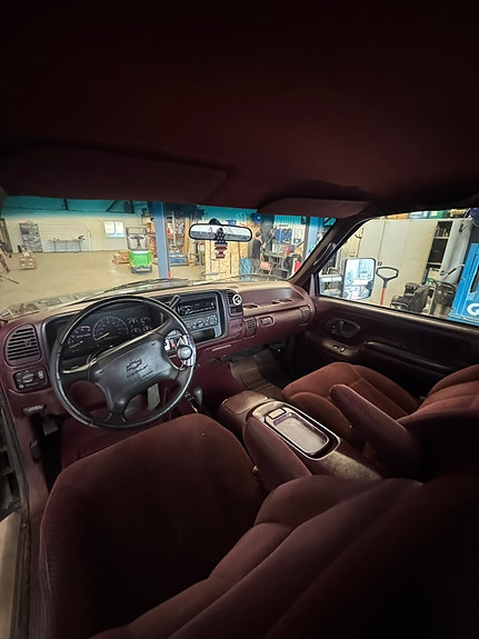 Chevrolet K1500 10 of 14