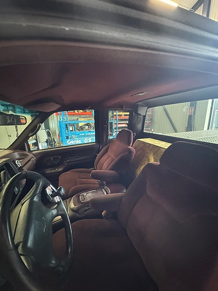 Chevrolet K1500 9 of 14