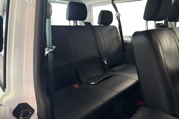 Volkswagen Transporter 16 of 21