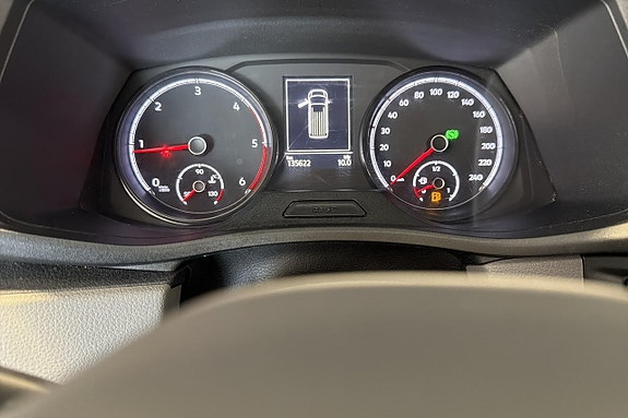 Volkswagen Transporter 17 of 21