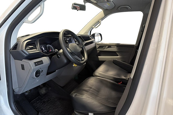 Volkswagen Transporter 10 of 21