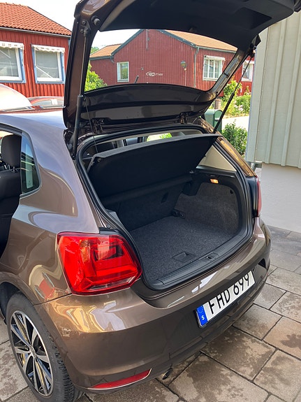 Volkswagen Polo 5 of 6