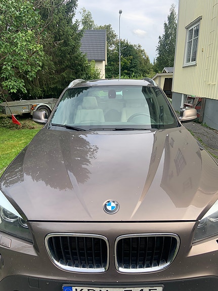 BMW X1 3 of 8