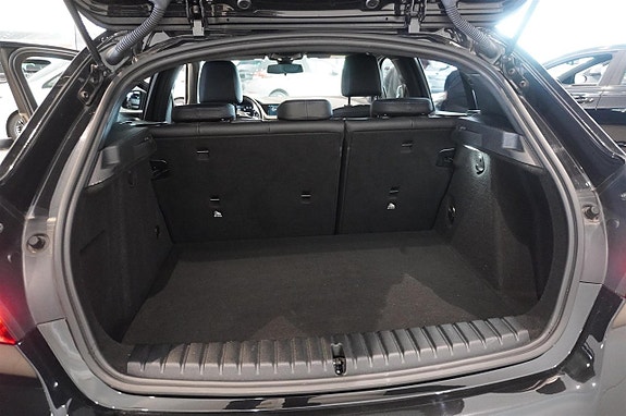 BMW 118i 6 of 13