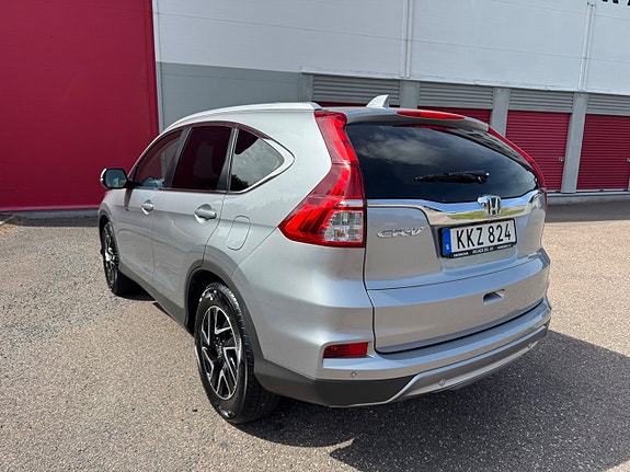Honda CR-V 13 of 16