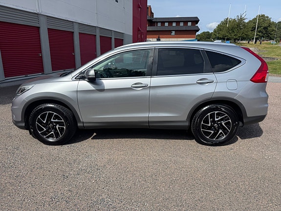 Honda CR-V 2 of 16
