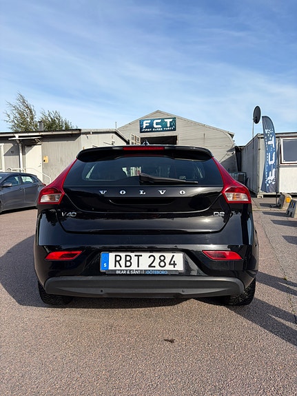 Volvo V40 6 of 6