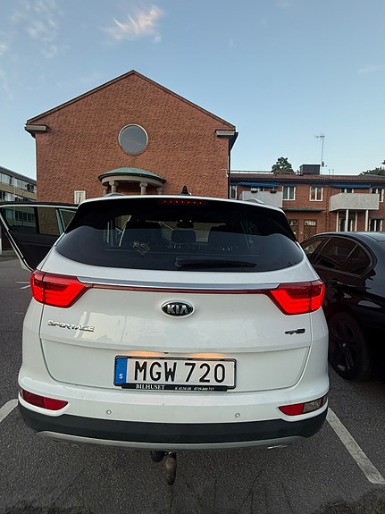 Kia Sportage 3 of 14
