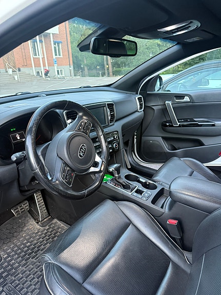 Kia Sportage 8 of 14
