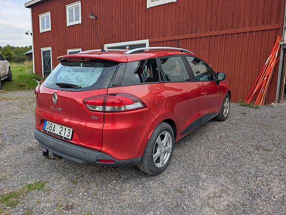 Renault Clio 2 of 18