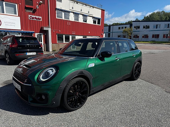 MINI Clubman Cooper S 13 of 27
