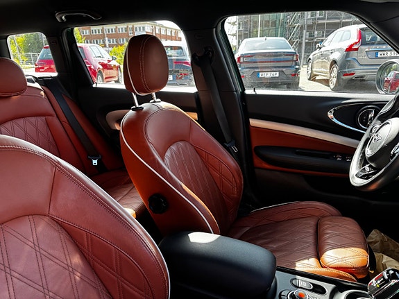 MINI Clubman Cooper S 2 of 27