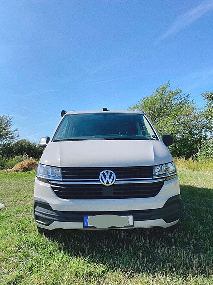 Volkswagen California 3 of 9