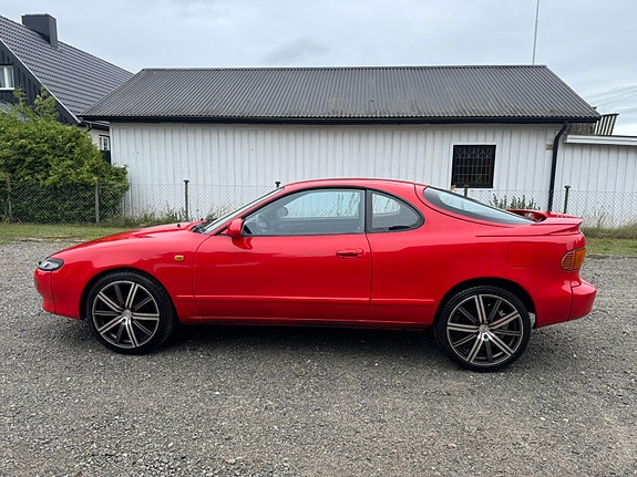 Toyota Celica 3 of 9