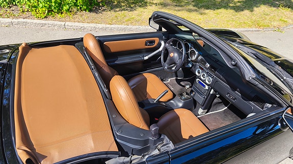 Toyota MR2 9 of 17