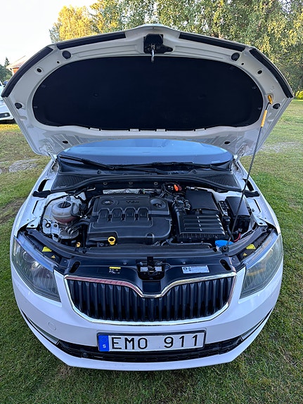 Skoda Octavia 6 of 9
