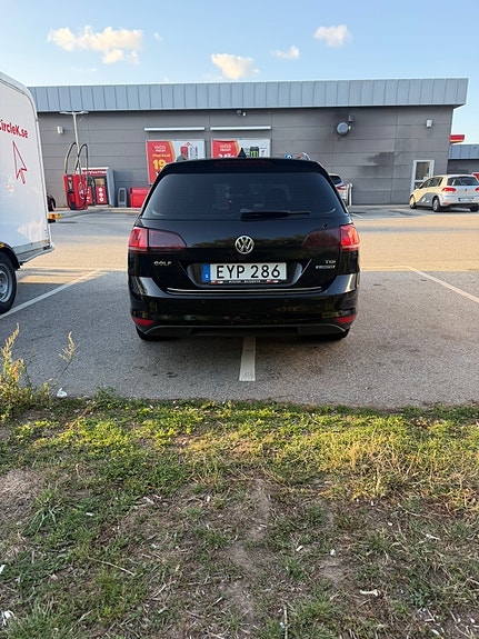 Volkswagen Golf VII 5 of 14
