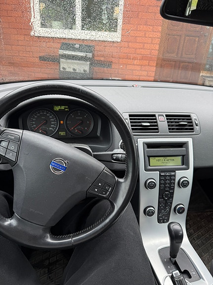 Volvo V50 5 of 9
