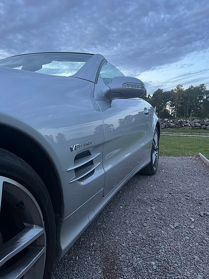 Mercedes-Benz SL500 3 of 11