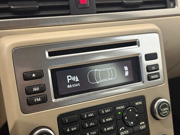 Volvo V70 16 of 22