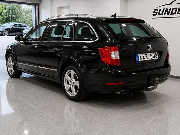 Skoda Superb 3 of 14