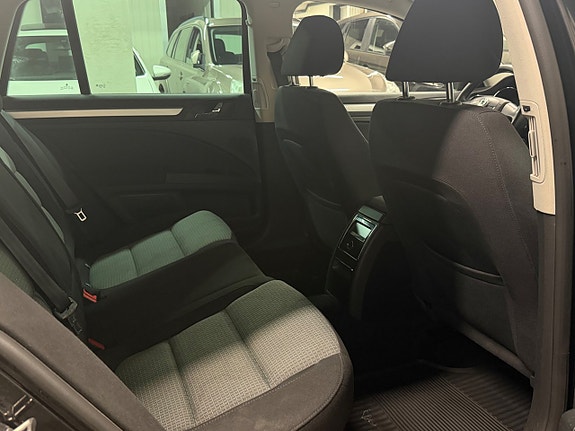 Skoda Superb 7 of 14