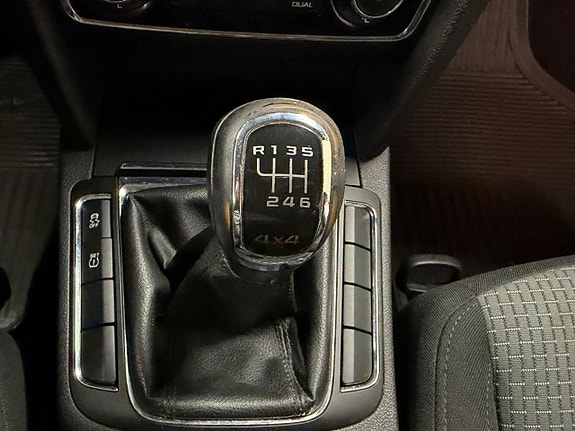 Skoda Superb 10 of 14