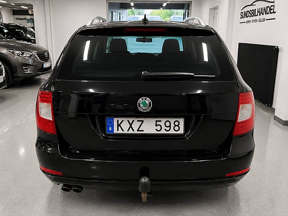 Skoda Superb 4 of 14