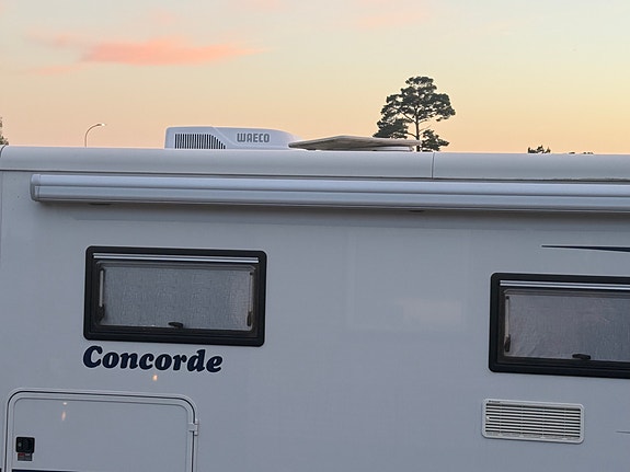 Concorde CREDO I 745 L MERCEDES 3,0L V6, AUTOMAT, BAKHJULSDRIVEN DELAD BAKAXEL 2 of 30