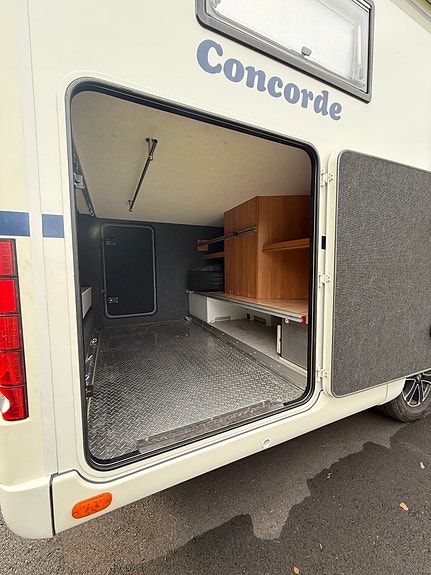 Concorde CREDO I 745 L MERCEDES 3,0L V6, AUTOMAT, BAKHJULSDRIVEN DELAD BAKAXEL 11 of 30
