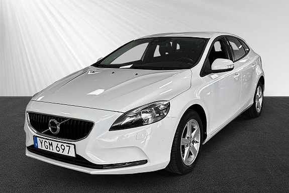 Volvo V40 4 of 6