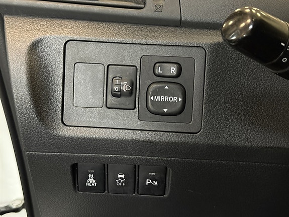 Toyota Verso 12 of 22