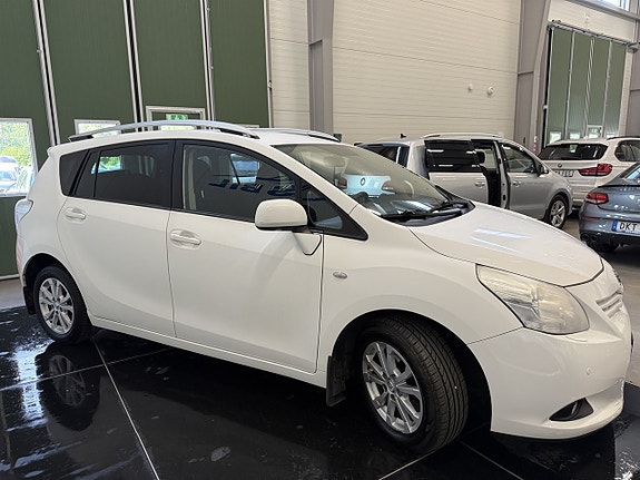 Toyota Verso 7 of 22
