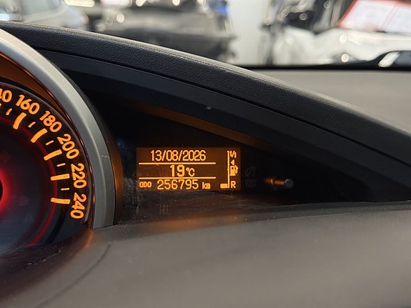 Toyota Verso 13 of 22