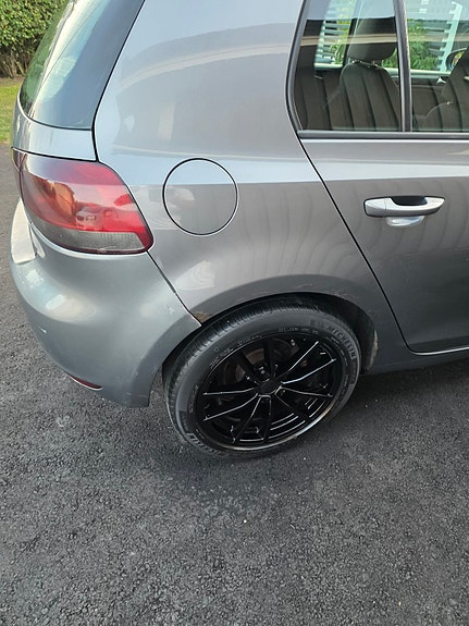 Volkswagen Golf VI 10 of 15