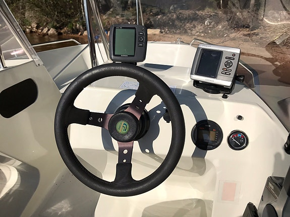 Crescent 480 Quattro – Yamaha 60 hk 4 of 9
