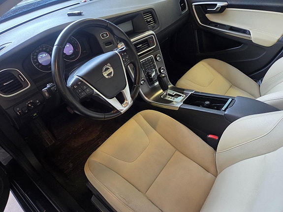Volvo S60 12 of 20
