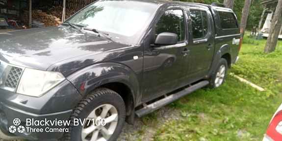 Nissan Navara 2 of 2