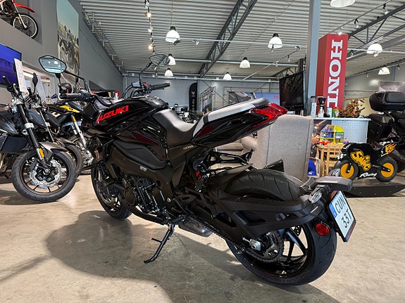 Suzuki GSX-S1000S Katana #Endast 920mil & Yoshimura slipon# 4 of 14