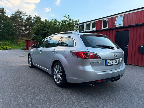 Mazda 6 4 of 6